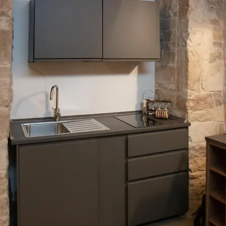 Bed & Breakfast 123 Luxury Con Jacuzzi 4*